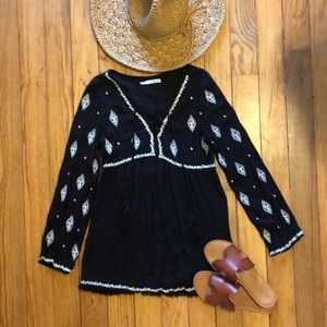 Maurices Baby Doll Long Sleeve laced v-neck